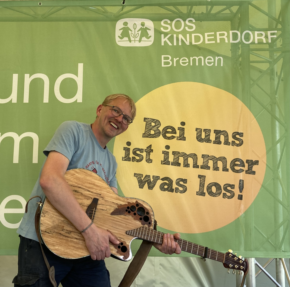 Veranstaltung: Mitmachkonzert mit Kinderliedermacher Florian Müller Mitmachkonzert mit Kinderliedermacher Florian Müller